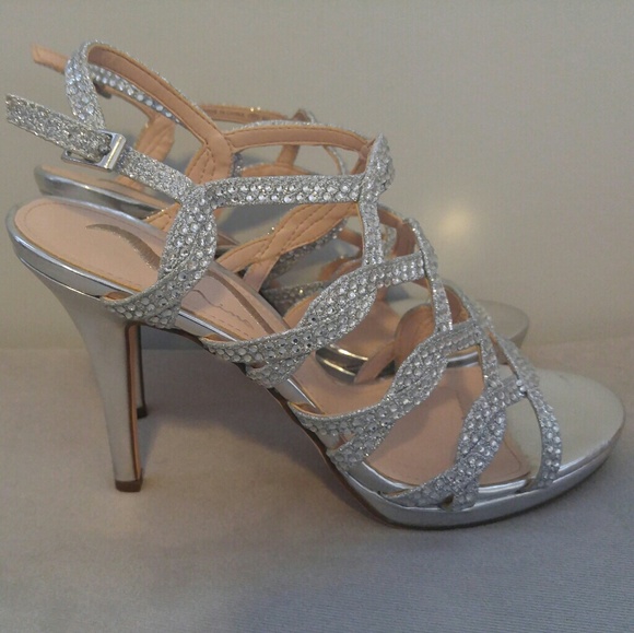 Women shoe - Picture 5 of 8